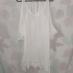 Venus size XL Color white